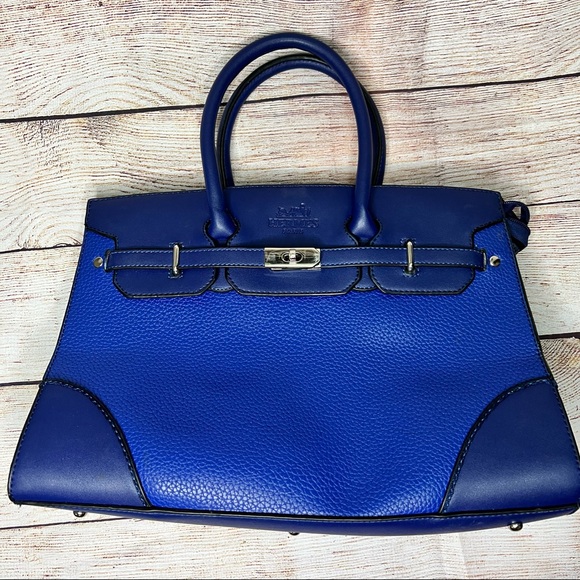 Gorgeous Blue Bag - Picture 3 of 8